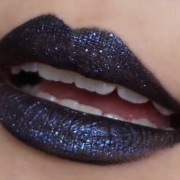 😍NWT Storm Holo Ciate Glitter Flip Lipstick!😍 - Picture 2 of 4